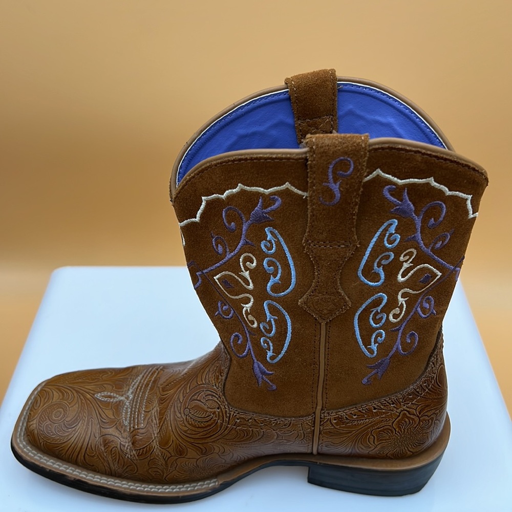 Ariat Fatbaby The Ariat Original Size 8.5B Style 10005878